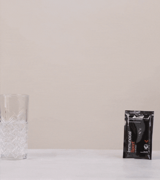 Preparación de Immunocal Sport en un vaso